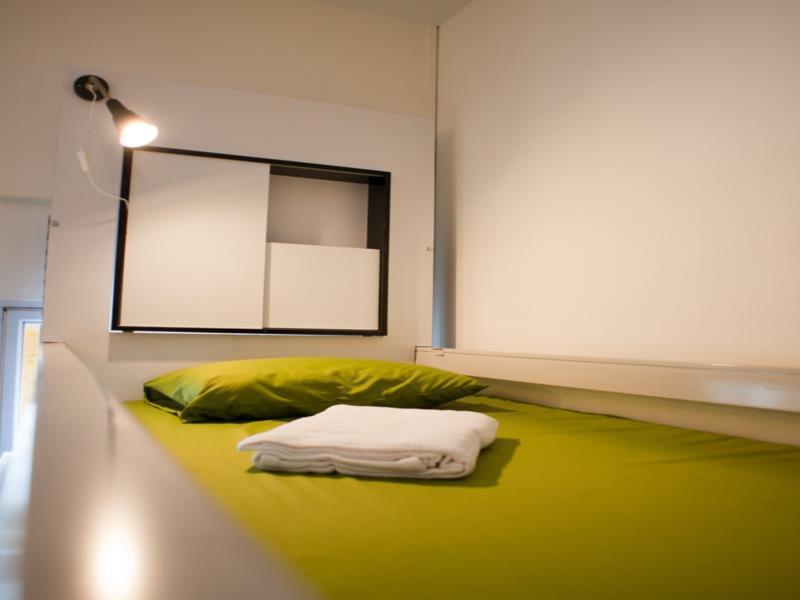 Gap Year Hostel Singapore Bagian luar foto